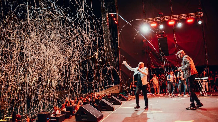 Ramón Orlando celebra sus 50 años con una noche histórica en el Estadio Olímpico