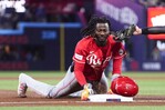 VIDEO | Elly de la Cruz se roba la base que le faltaba para su primer 30-30