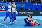La República Checa vence a Ucrania y reconquista la Billie Jean King Cup La República Checa vence a Ucrania y reconquista la Billie Jean King Cup