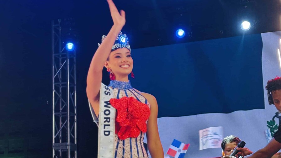 La corona vuelve a casa: Joheirry Mola celebra su triunfo en Miss Mundo en el Faro a Colón