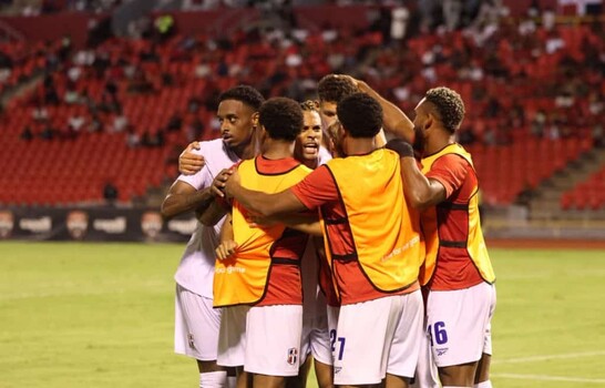 República Dominicana mantiene su invicto al vencer a Trinidad y Tobago a domicilio