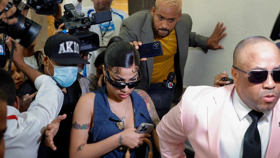 Dictan prisión preventiva contra hombre señalado en caso de extorsión a Yailin la Más Viral Dictan prisión preventiva contra hombre señalado en caso de extorsión a Yailin la Más Viral