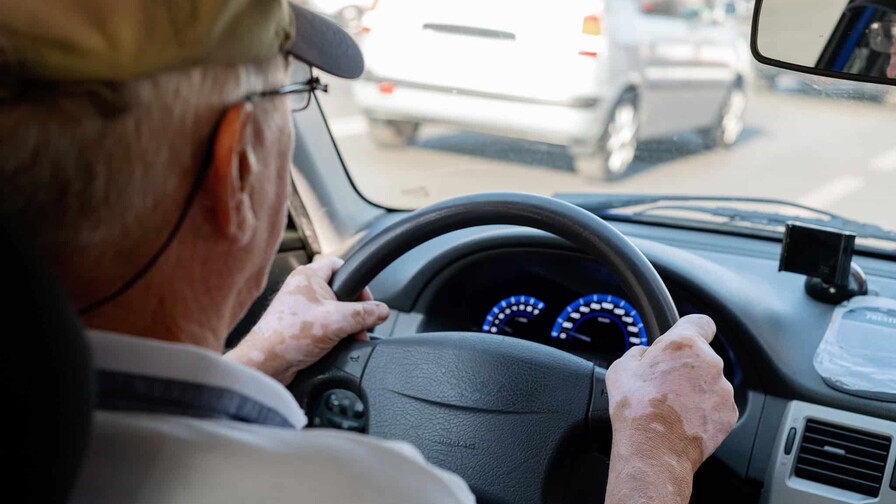 El Poder Ejecutivo unifica vigencia de las licencias de conducir para personas mayores
