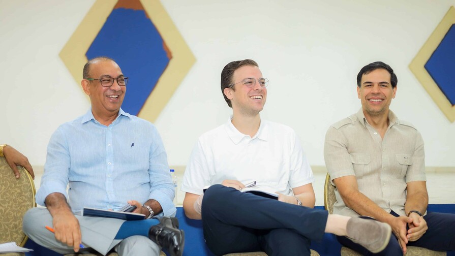 Deligne Ascención y Juan Garrigó realizan recorridos en Higüey y La Romana Deligne Ascención y Juan Garrigó realizan recorridos en Higüey y La Romana