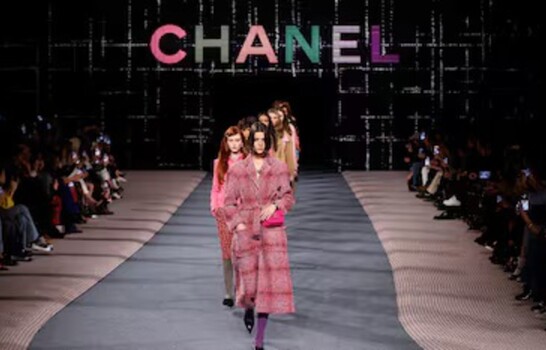 Las firmas de moda reactualizan su legado en los desfiles de París