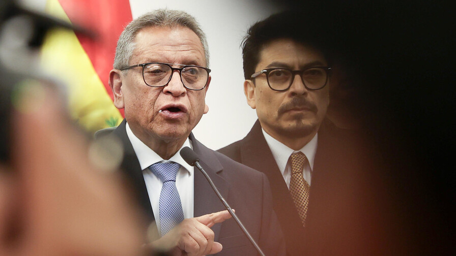 Bolivia investiga por narcotráfico a fiscal general detenido tras sanciones de EE.UU. Bolivia investiga por narcotráfico a fiscal general detenido tras sanciones de EE.UU.