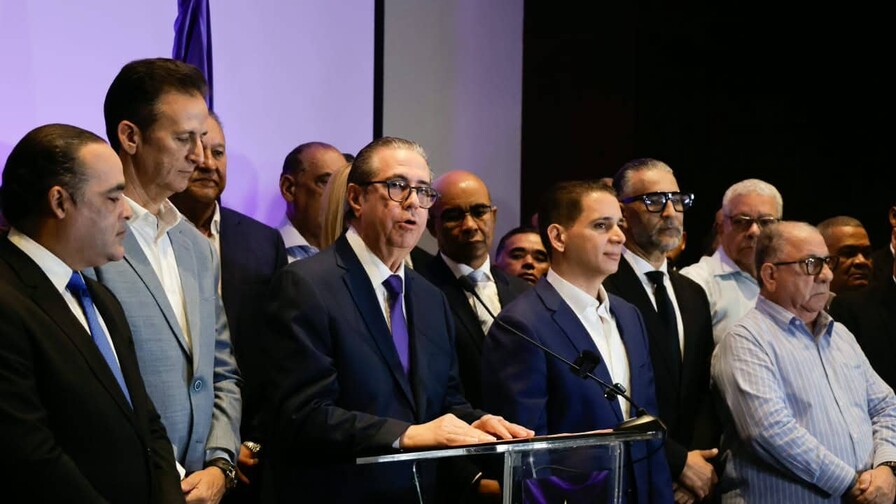 Francisco Javier García acusa a comisión del PLD de ocultar carta y cancelar consulta sin alternativas