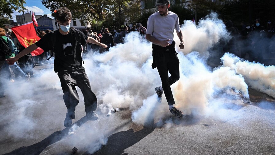 Las protestas estudiantiles se intensifican en Francia y dejan cerca de 2,000 detenidos Las protestas estudiantiles se intensifican en Francia y dejan cerca de 2,000 detenidos