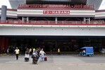 Sin combustible y con menos vuelos, pero a Cuba aún llegan aviones para aliviar la escasez Sin combustible y con menos vuelos, pero a Cuba aún llegan aviones para aliviar la escasez