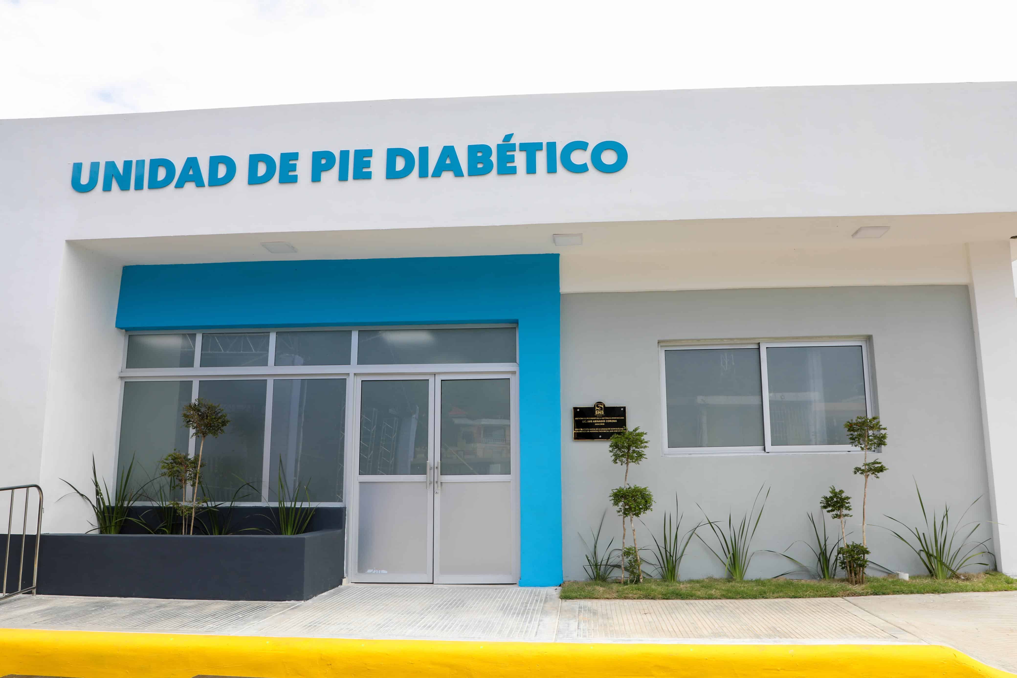 Unidad de Hemodiálisis y Pie Diabético del Hospital Provincial San José de Ocoa.