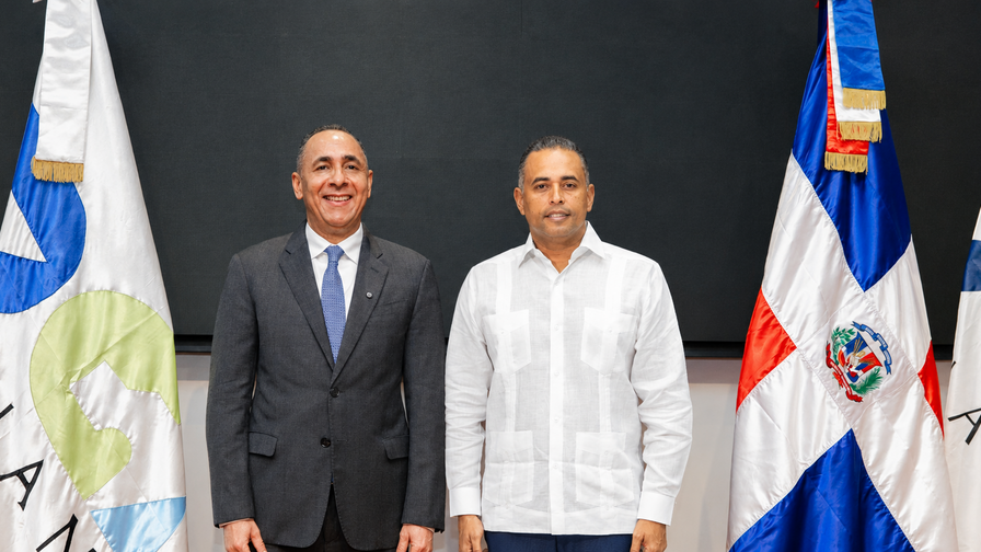 Aduanas aclara a miembros de Asocivu aplicación del DR-Cafta para importaciones de vehículos Aduanas aclara a miembros de Asocivu aplicación del DR-Cafta para importaciones de vehículos