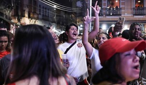 Lula y Flávio Bolsonaro disputarán la Presidencia de Brasil en segunda vuelta el 25 de octubre