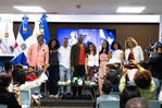 La serie La Familia Espejo se estrena hoy en RTVD