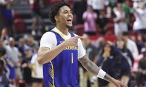 Yaxel Lendeborg debuta en la NBA, choca con Luka Doncic y dice que perdió todo el respeto por él