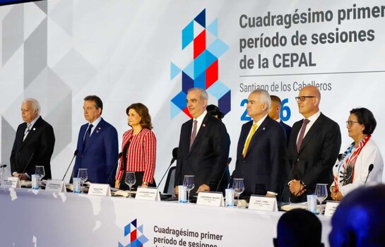 Presidente Luis Abinader encabeza en Santiago inicio del 41 período de sesiones de la Cepal