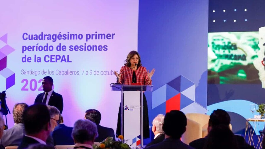 Raquel Peña presenta ante la Cepal crecimiento e inversión extranjera de República Dominicana