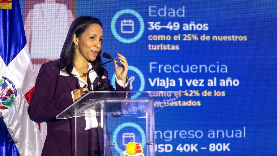 El 71 % de los turistas estadounidenses que viajó al sur usó efectivo por falta de medios de pago