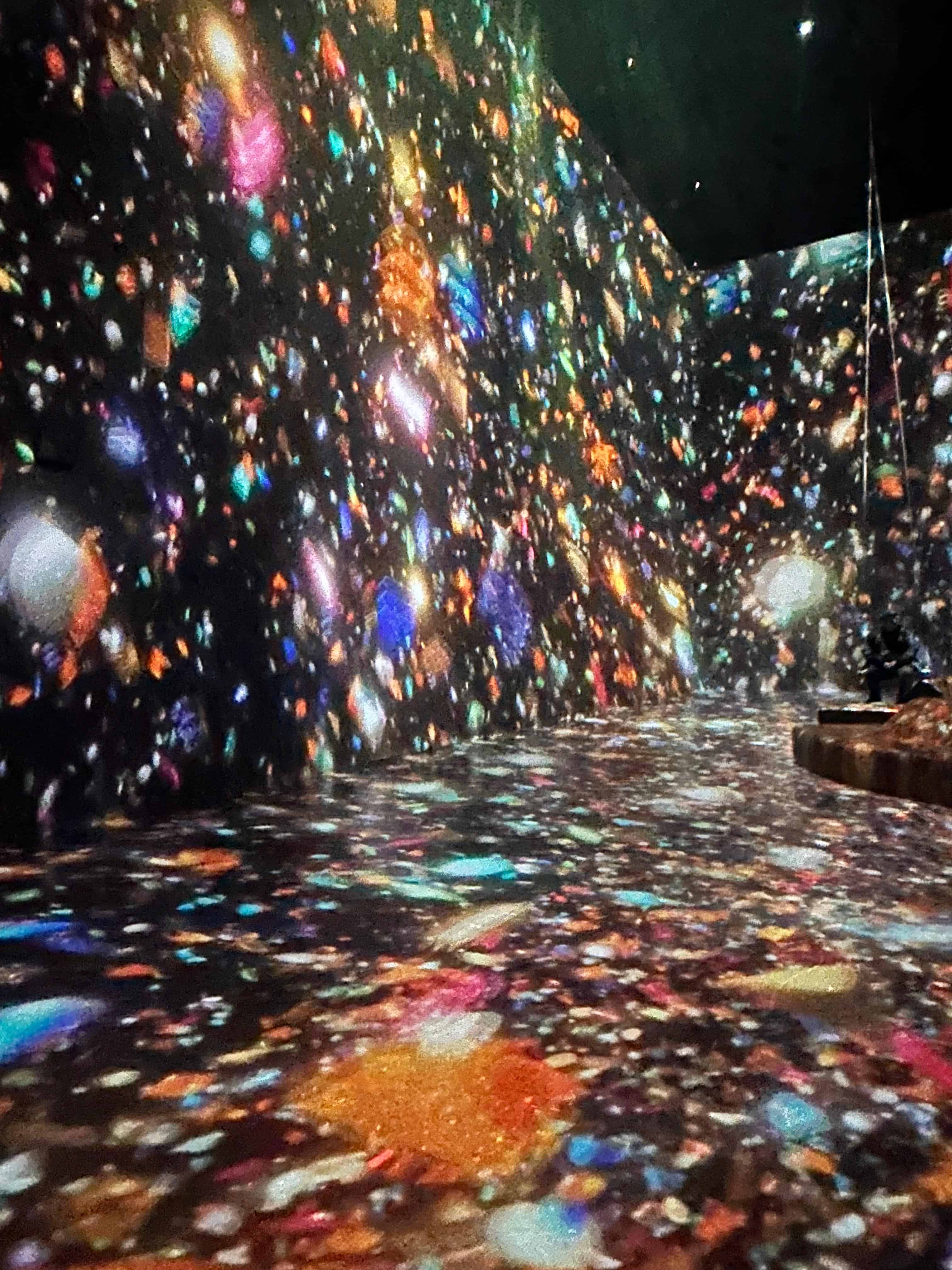 “Maestros and the Machines” explora el encuentro entre el arte, la tecnología y la creación humana.