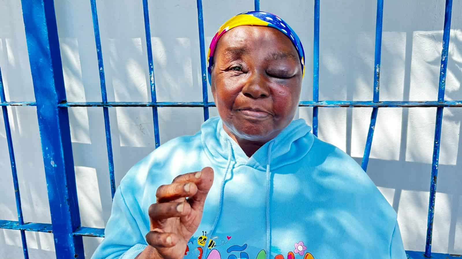 La señora que habría sido asaltada y golpeada por el hoy occiso.