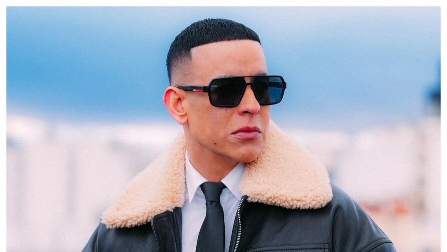 Daddy Yankee anuncia un nuevo disco denominado La Postal Daddy Yankee anuncia un nuevo disco denominado La Postal