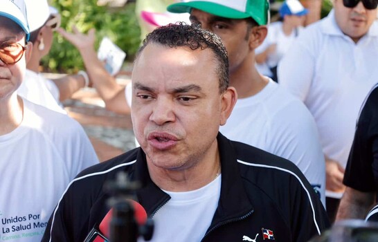 Julio Landrón: no hay una familia en el mundo que no tenga un miembro con algún problema mental