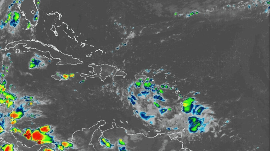 Vaguada causará aguaceros, tormentas eléctricas y ráfagas de viento este domingo y el lunes Vaguada causará aguaceros, tormentas eléctricas y ráfagas de viento este domingo y el lunes