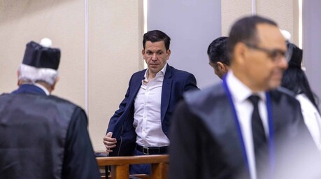 Licencias médicas impiden inicio del juicio de fondo contra Hugo Beras y Jochi Gómez