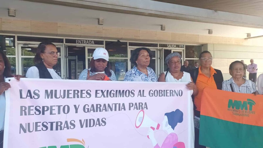 Tres organizaciones lideradas por mujeres exigen cese de muertes de jóvenes por la Policía