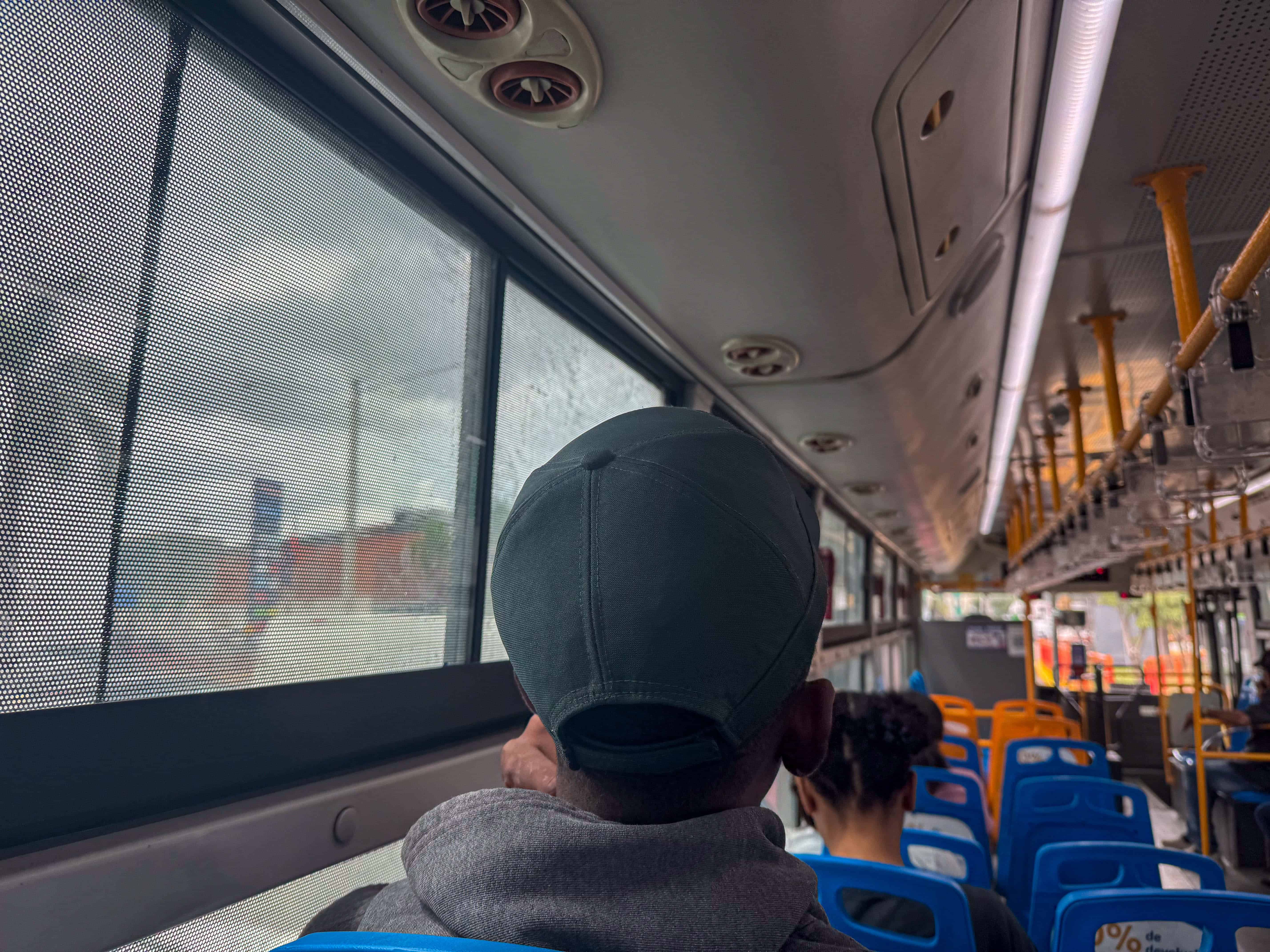 Pasajeros del corredor Winston Churchill.