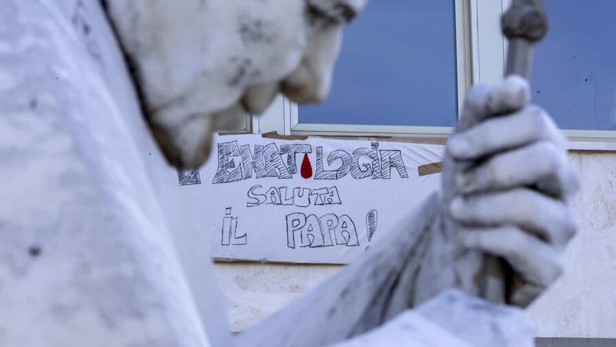 El papa retoma sus labores y muestra buena recuperación pulmonar tras cirugía por cáncer El papa retoma sus labores y muestra buena recuperación pulmonar tras cirugía por cáncer