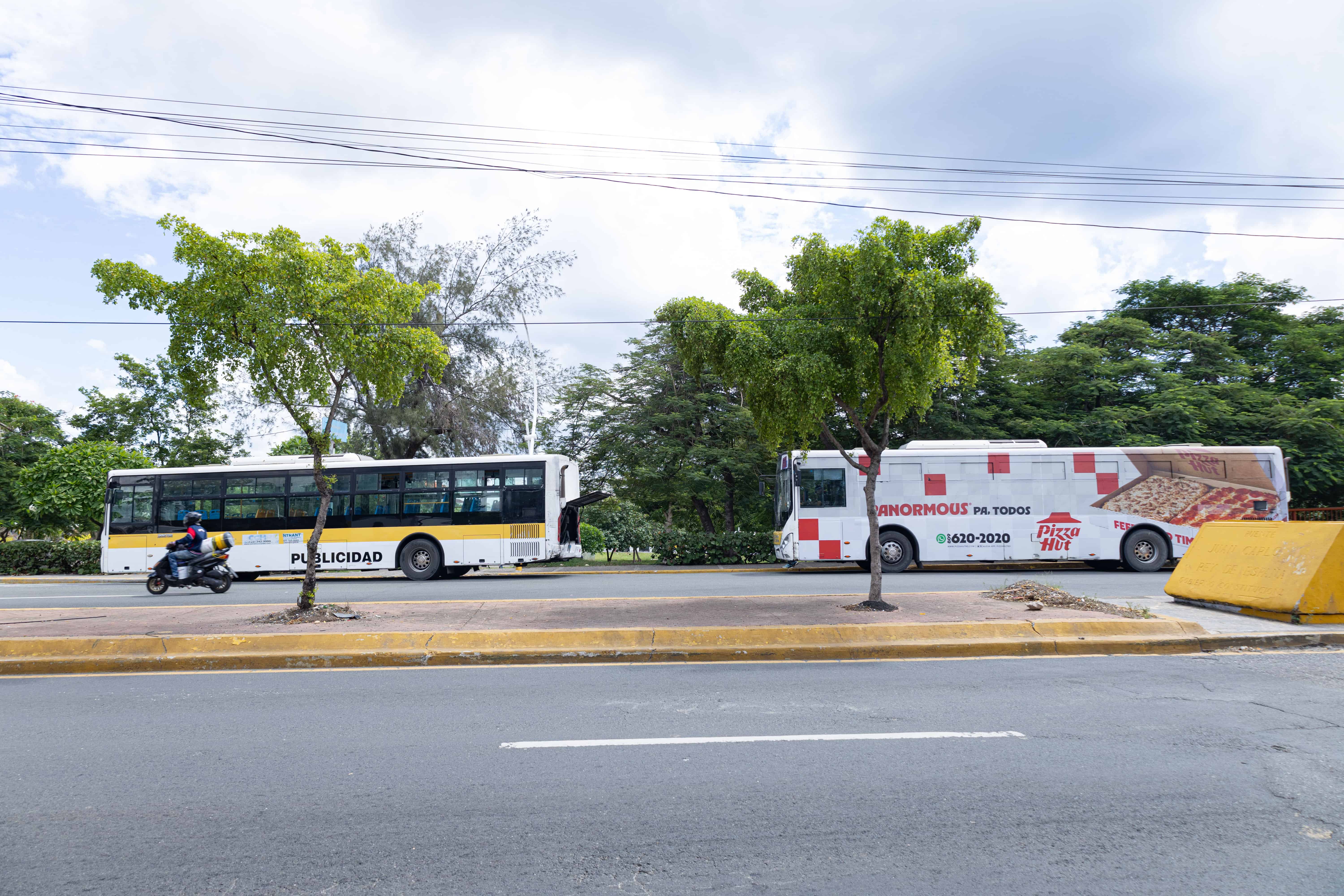 Autobús del corredor Charles de Gaulle.