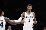 Wembanyama y los Spurs dominan la tradicional encuesta previa a la temporada NBA
