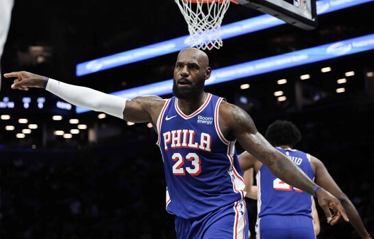 LeBron James, al mando del último súper equipo de la NBA