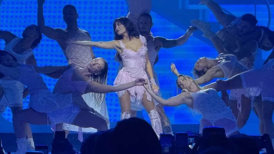 Aitana inicia su gira latinoamericana en Bogotá con fiebre y dolor de estómago