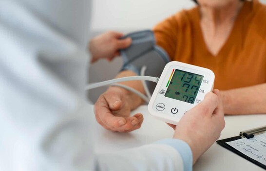 Conoce los cambios en tu rutina que pueden ayudarte a controlar la presión arterial
