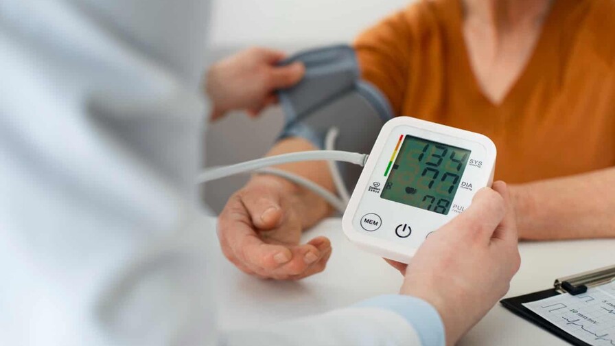 Conoce los cambios en tu rutina que pueden ayudarte a controlar la presión arterial Conoce los cambios en tu rutina que pueden ayudarte a controlar la presión arterial