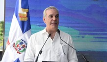 Abinader inaugura puente sobre el río La Leonora tras más de 30 años de espera en Maimón