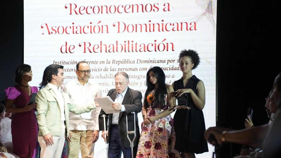 La Procuraduría y el Ministerio de Justicia encabezan el Desfile por la Inclusión
