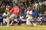 Emilio Bonifacio rompe récord histórico de anotadas, el Licey deja en el terreno al Escogido