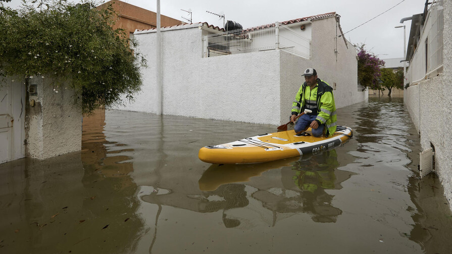 Graves inundaciones en el este de España dejan cuatro fallecidos