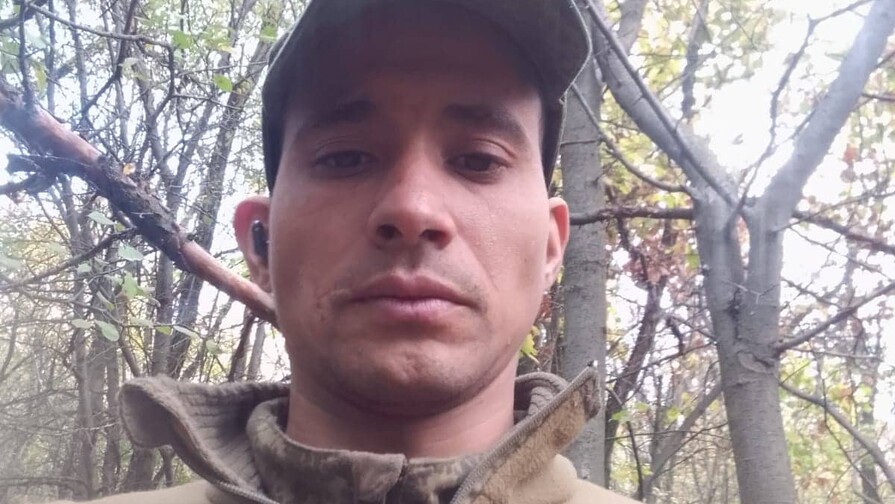 Dijo que iba a trabajar como soldador en Canadá y su familia teme que ahora sea soldado en Rusia