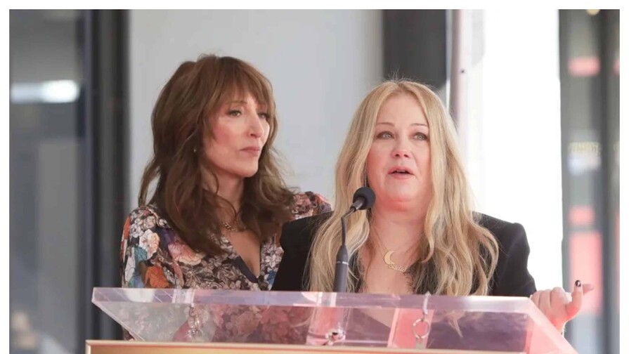 La actriz Christina Applegate revela que su diagnóstico de esclerosis múltiple fue erróneo La actriz Christina Applegate revela que su diagnóstico de esclerosis múltiple fue erróneo
