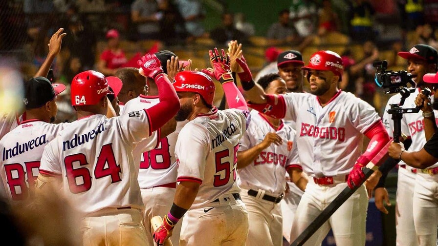 Video | Los Leones le ponen número a la casa y logran su primer triunfo