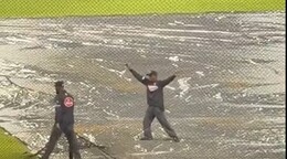 Posponen por lluvia partido entre Estrellas y Águilas en Santiago