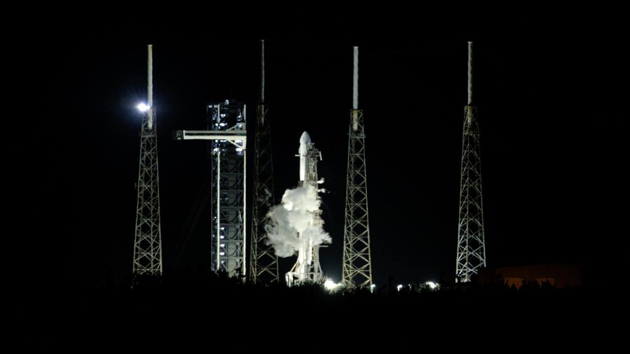EE. UU. probará naves de SpaceX y Blue Origin para escoger la que alunizará con tripulación