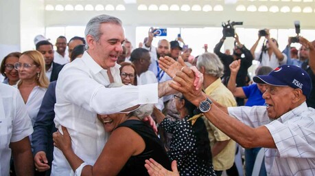 Abinader encabezará inauguraciones y estrenará el programa El Presidente en el Barrio