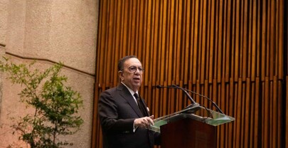 Pagos instantáneos “revolucionarán” las transferencias electrónicas en 2027, asegura Valdez Albizu