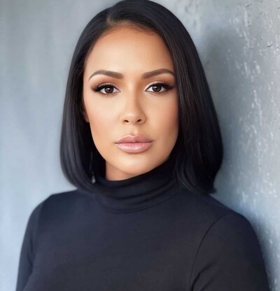 Yissendy Trinidad lleva su comedia One Guy, Too Many Dates a la preselección de Premios La Silla