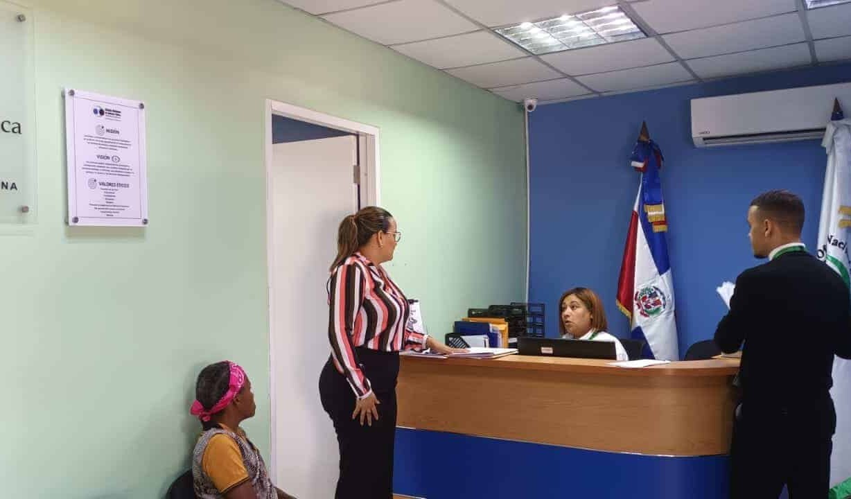 El precio de defenderse: cuando no hay dinero para pagar un abogado