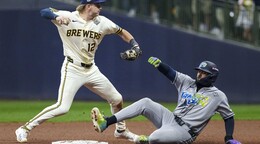 Milwaukee da el primer golpe ante los Rays en el inicio de la Serie Mundial